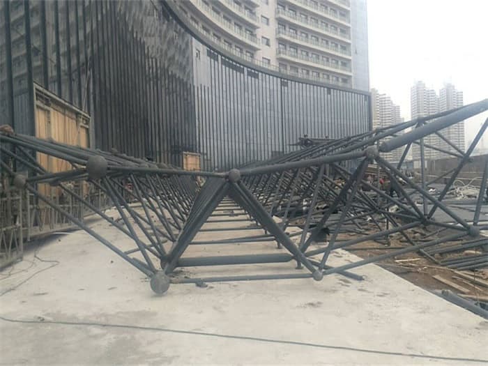 红桥万豪酒店雨棚网架
